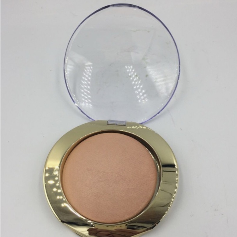New! TarteShape Tape Glow Powder - moonlit